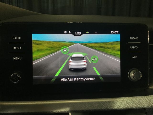 Fahrzeugabbildung Skoda Kamiq Tour 1.0 TSI DSG/LED/SHZ/Tempo/SmartLink