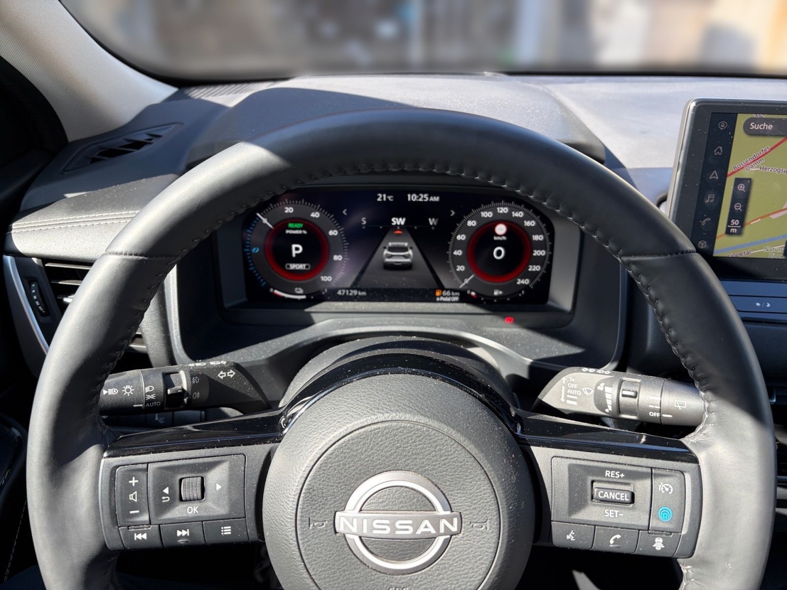 Fahrzeugabbildung Nissan Qashqai 1.5 VC-T Black Edition e-Power*360°Kamer