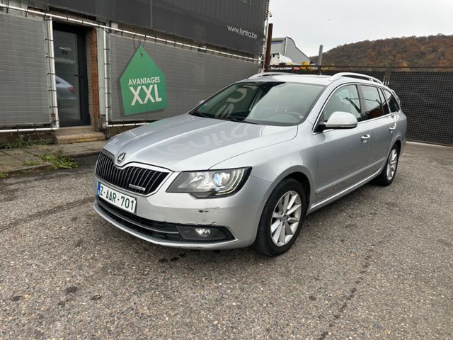 Skoda Superb 1.6 TDI GreenLine Combi