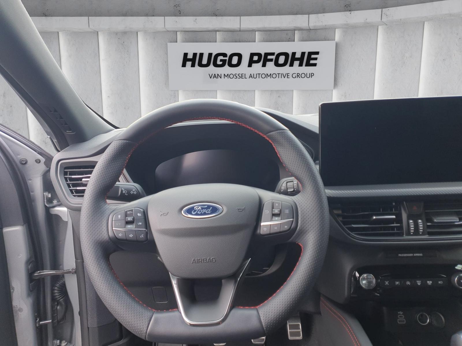 Ford Kuga ST-Line X*PANO*AHK*LED-MATRIX*360GRAD*ACC*N