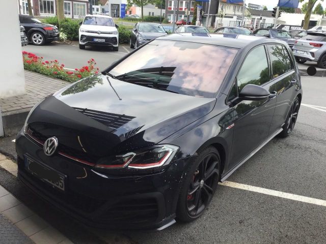 Volkswagen Golf VII GTI TCR 2.0 TSI DSG