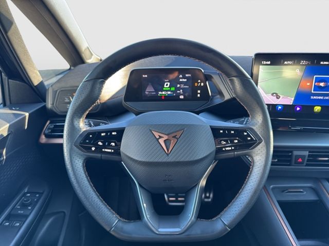 Born PILOT XL TECH M PAKET KAMERA ACC DAB+ KLIMA