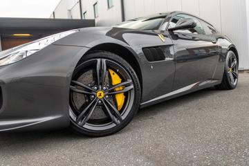 2018 Ferrari GTC4LUSSO — миниатюра 28
