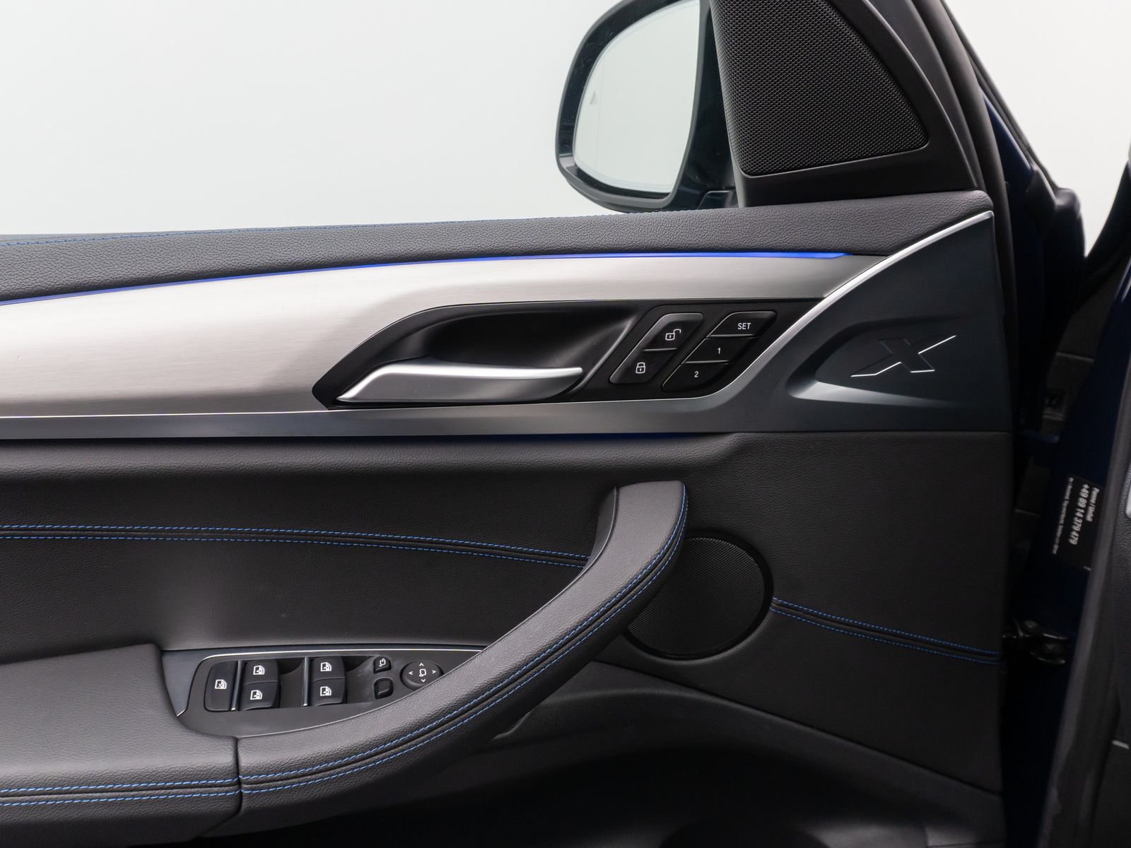Fahrzeugabbildung BMW X3 M40i Kamera Laser HUD DAB HiFi Komfort 21Zoll