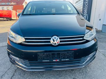Volkswagen Touran - 5