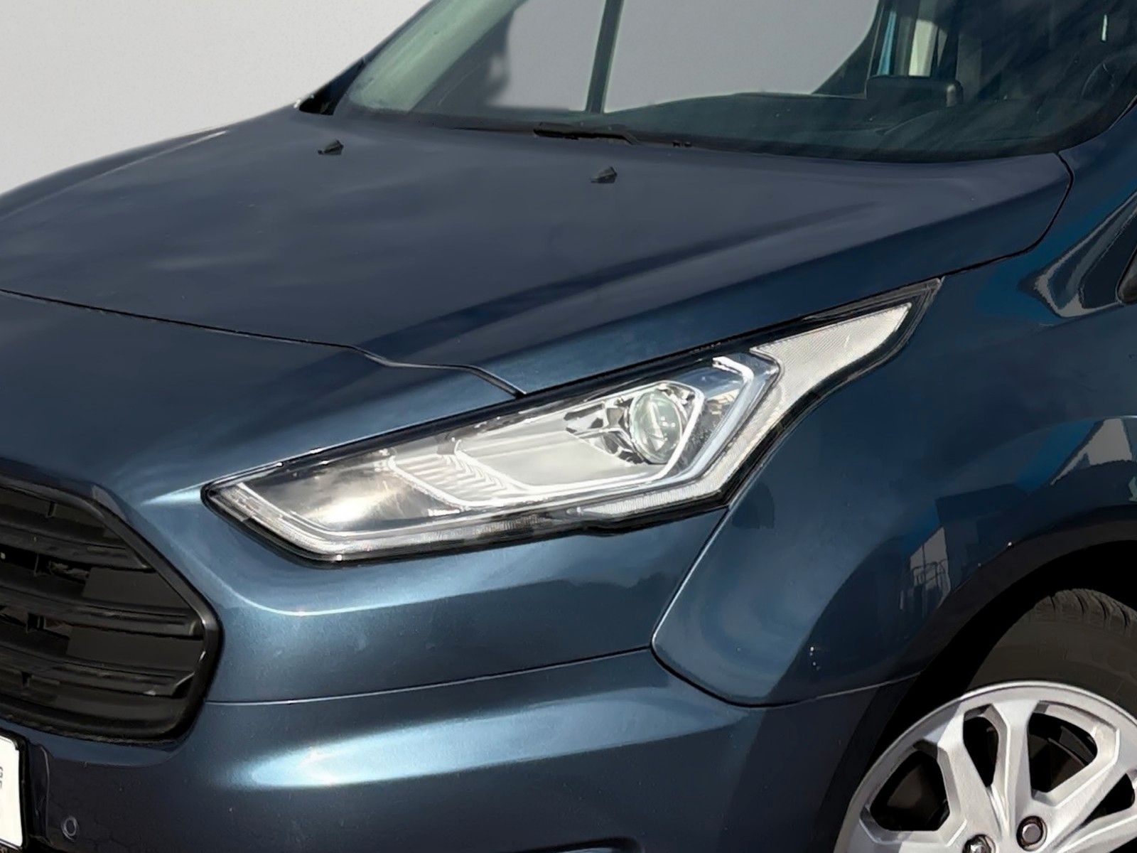 Fahrzeugabbildung Ford Transit Connect Kasten Trend