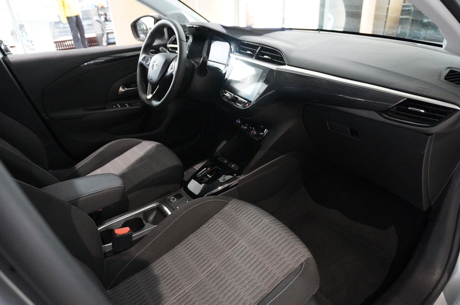 Fahrzeugabbildung Opel Corsa-e F ELEGANCE 1-PHASIG NAVI/LED/KAMERA/DAB+