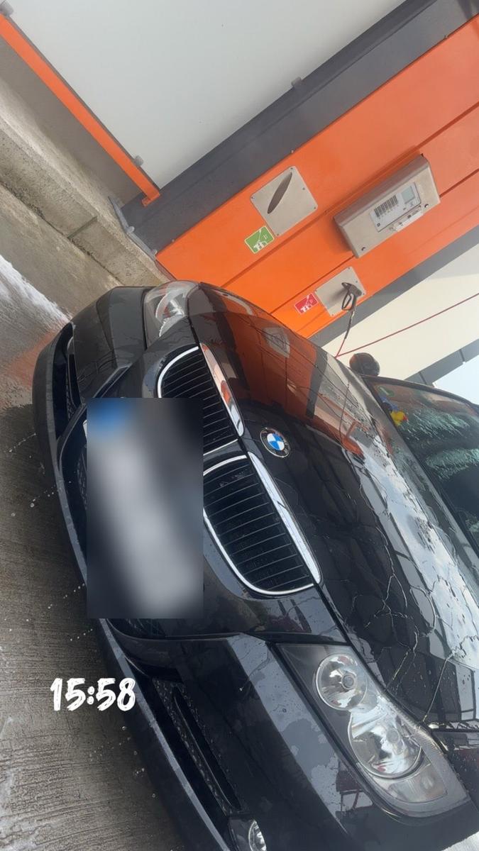 BMW 318 2007 — photo 12