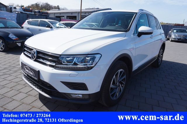 Volkswagen Tiguan Sound 4Motion *AHK*1.Hand*PANO*LED*ALU-F.