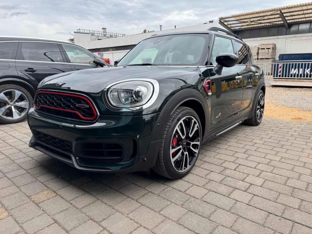 MINI John Cooper Works Countryman