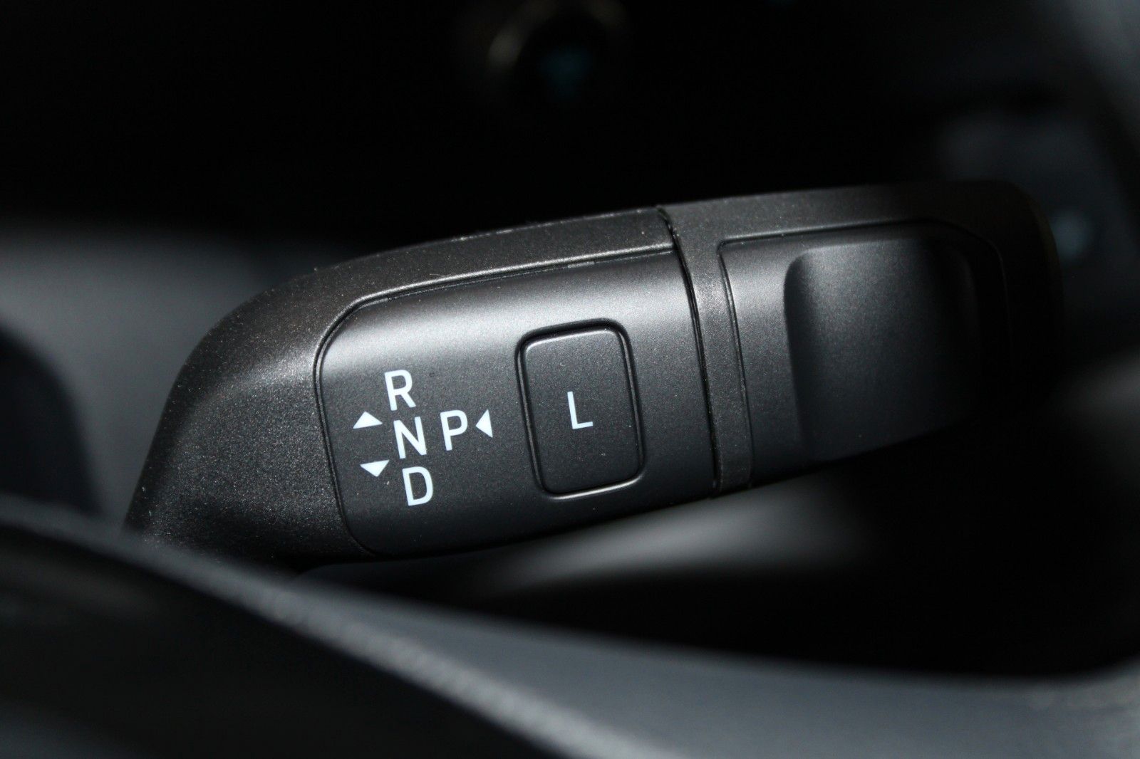 Fahrzeugabbildung Ford Transit Custom TREND PHEV L1 LED NAVI Technolog