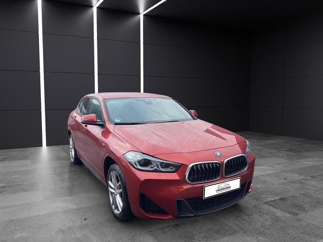 Fahrzeugabbildung BMW X2 xDrive 25 e M Sport/1.Hand/Navi/Kamera/LED