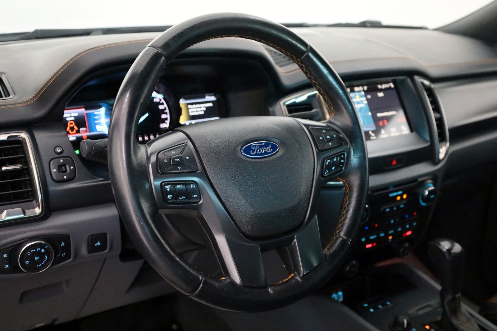 Fahrzeugabbildung Ford Ranger Wildtrak 3.2 TDCI,Off-Road Pak.,Rollo,AHK