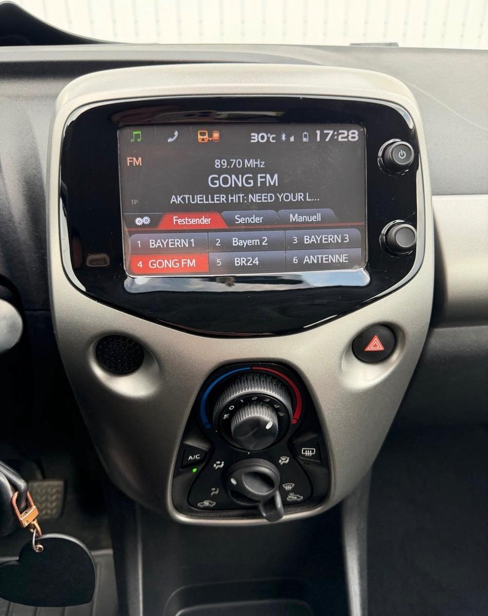 Toyota Aygo | 69 PS | 5-Türer | Nur 50.116 km | 