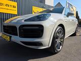 Porsche CAYENNE E-HYBRID PANO LUFT SPORT CHRONO BT - Porsche Cayenne in Gelsenkirchen