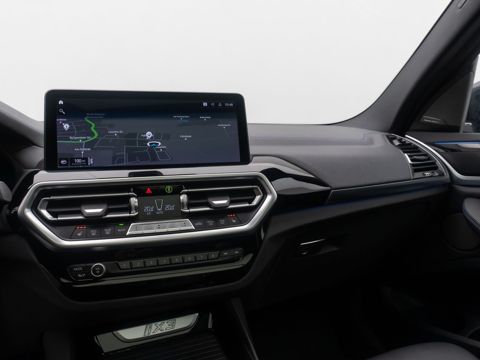 Fahrzeugabbildung BMW iX3 IMPRESSIVE 360° HUD H/K DAB Komfort Panorama