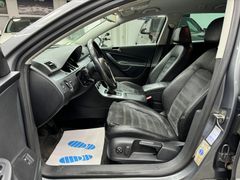 Fahrzeugabbildung Volkswagen Passat Variant 1.9 TDI Highline Tempom. Klimaaut