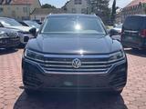 Volkswagen Touareg 4Motion ACC AHK LED LEDER NAVI RFKA TWA - Volkswagen Touareg in Mainz