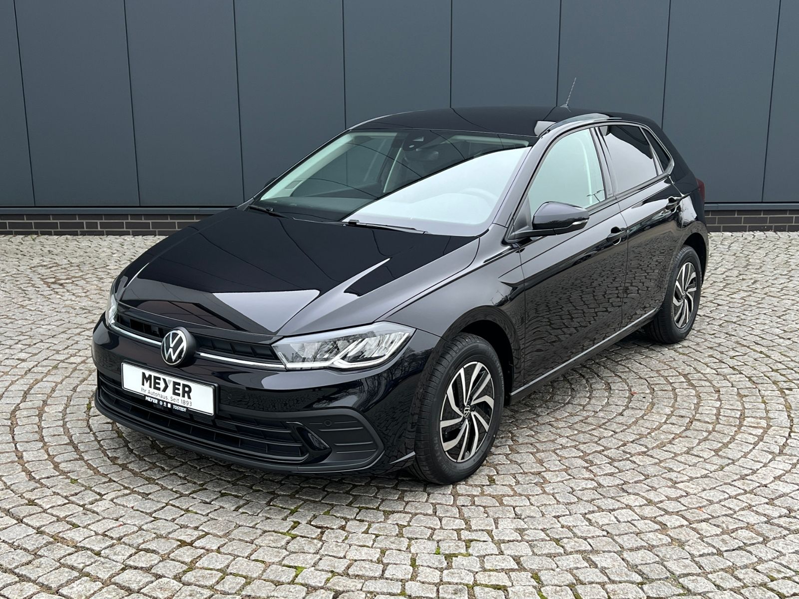 Fahrzeugabbildung Volkswagen Polo Life 1.0 TSI DSG *LED, Klima, App-Connect,