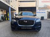 Jaguar F-Pace F-PACE Prestige - blaue Jaguar F-Pace