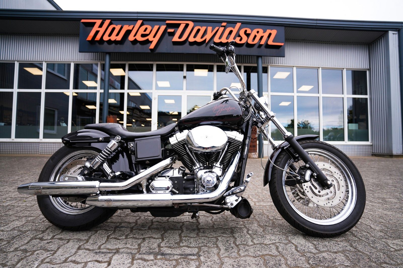 Fahrzeugabbildung Harley-Davidson FXDL Dyna Low Rider Twin Cam 88 - Penzl -