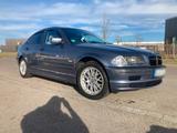 BMW e46 318i Limousine - BMW 318 aus 1999: 318i E46