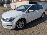 Volkswagen Golf 1.2 TSI 63kW BMT Lounge      TÜV neu
