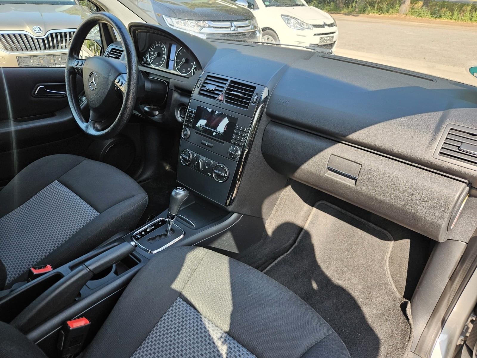 Mercedes-Benz A170 2005 — photo 12