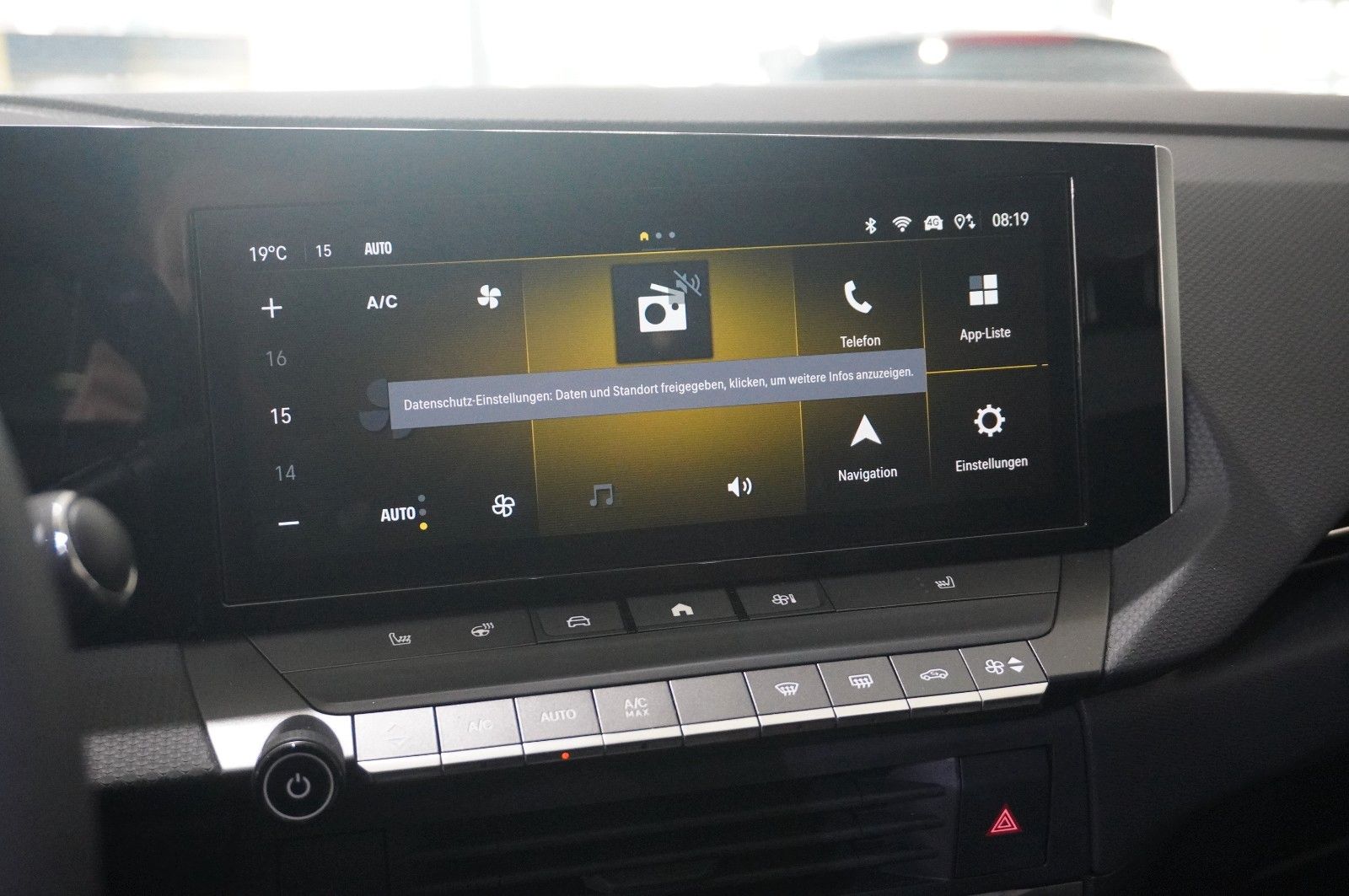 Fahrzeugabbildung Opel Astra L ST 1.2T  LED/NAVI/SHZ/ALU16/KAMERA/ALLWE