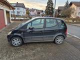 Mercedes-Benz A 140 CLASSIC Classic AHK - schwarze Mercedes-Benz A 140