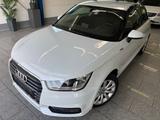 Audi A1 1.0 TFSI*AUTOMATIK*NAVI*SHZ*USB*BLUET*CONNEC - Audi A1: 1.0