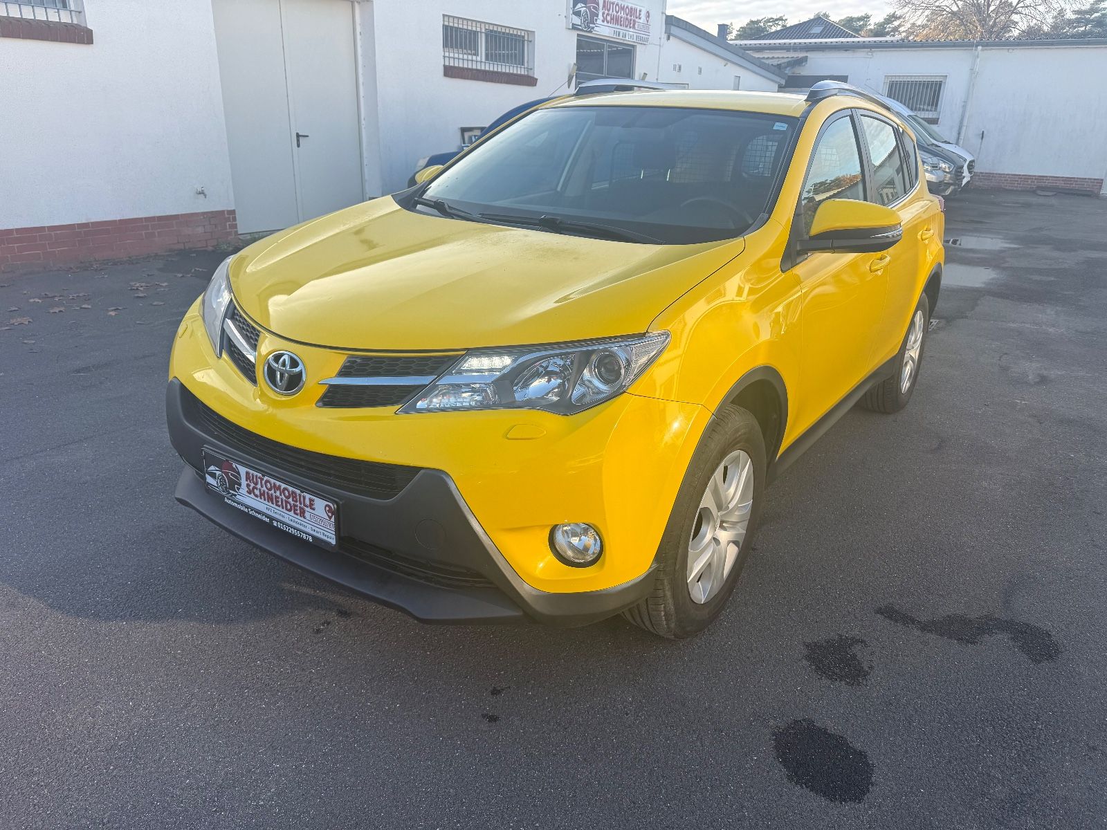 Toyota RAV 4 2,0-l-D-4D 4x4 Executive *LKW 2Sitze*