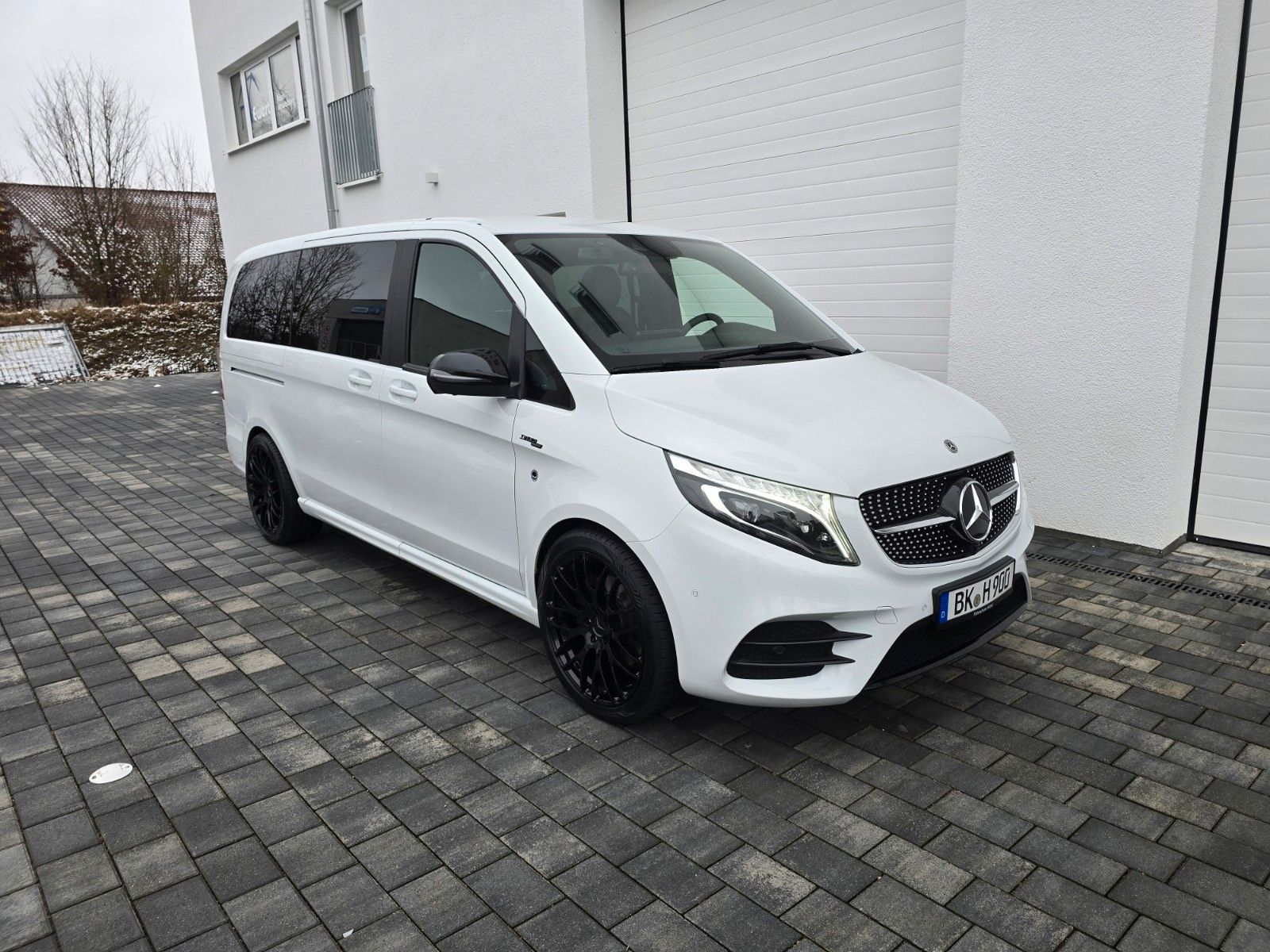 MERCEDES-BENZ V 300 d Aut. AMG 20 Zoll lang AVANTGARDE