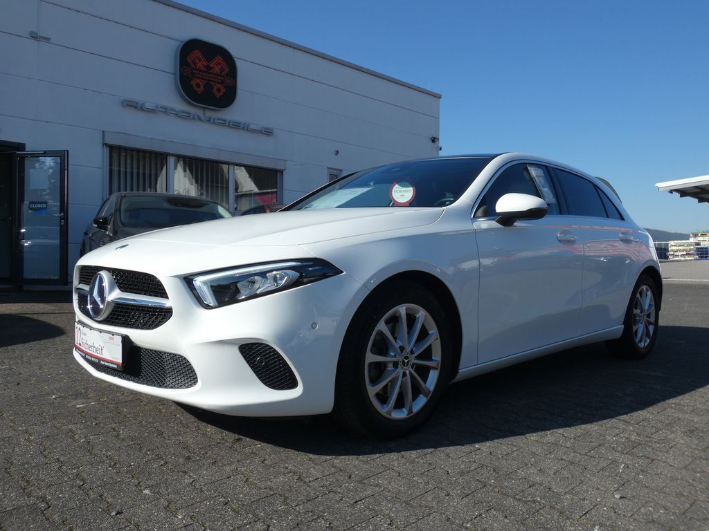Mercedes-Benz A 200