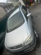 Opel Safira mit Tüv und Klima  7 Sitze - gebrauchte Opel Zafira aus dem Jahr 2000