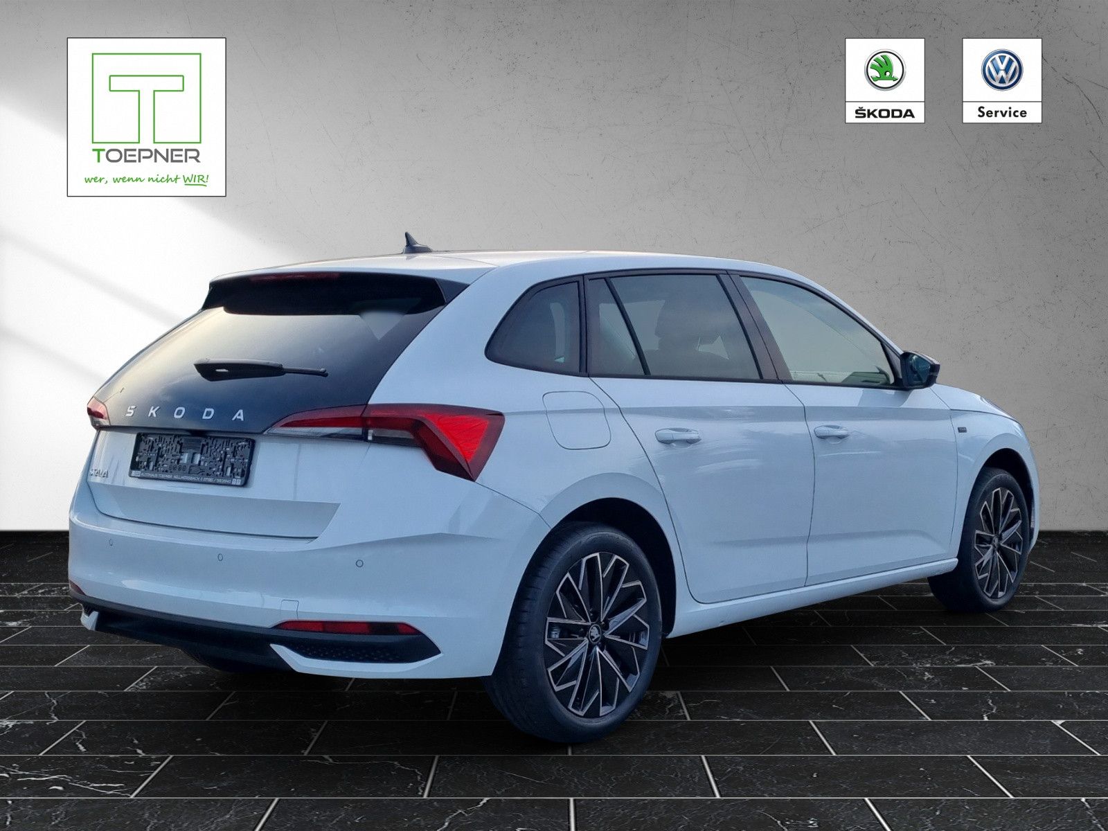 Fahrzeugabbildung SKODA Scala Tour 1,0 TSI DSG Black Image SipmlyClever