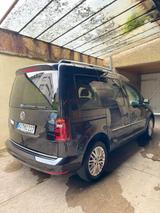 Volkswagen Caddy Highline 2,0TDI DSG 100% VW-SERVICE  - VW Caddy von privat