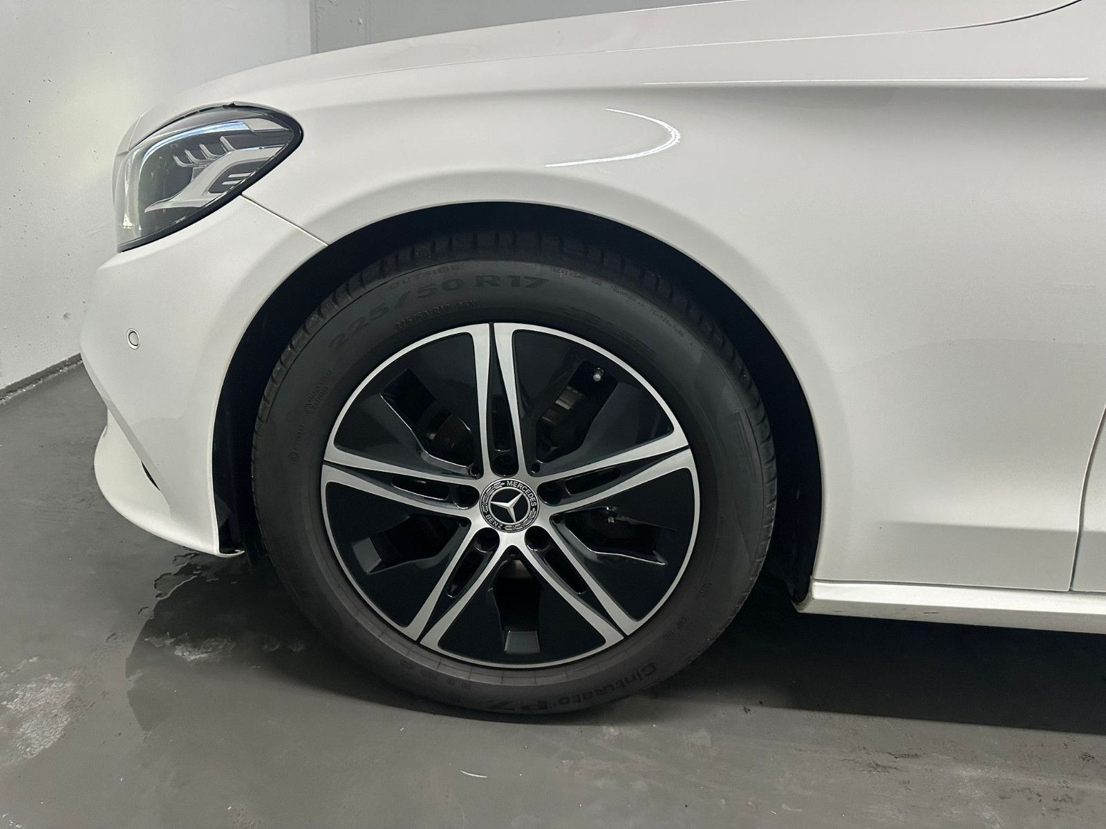 Fahrzeugabbildung Mercedes-Benz C 220 d COUPE Autom. *TEMPO*SH*LED*KAMERA*NAVI*