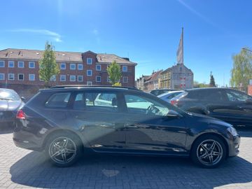 Volkswagen Golf - 4