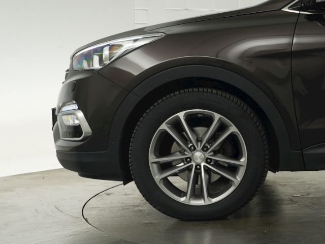 SANTA FE CRDI 4WD PREMIUM AT+AHK+XENON+NAVI+AROU