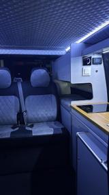 Volkswagen VW Bus T5 2.0 TDI Camper mit Hochdach & Markise - VW T5 Transporter Gebrauchtwagen in München