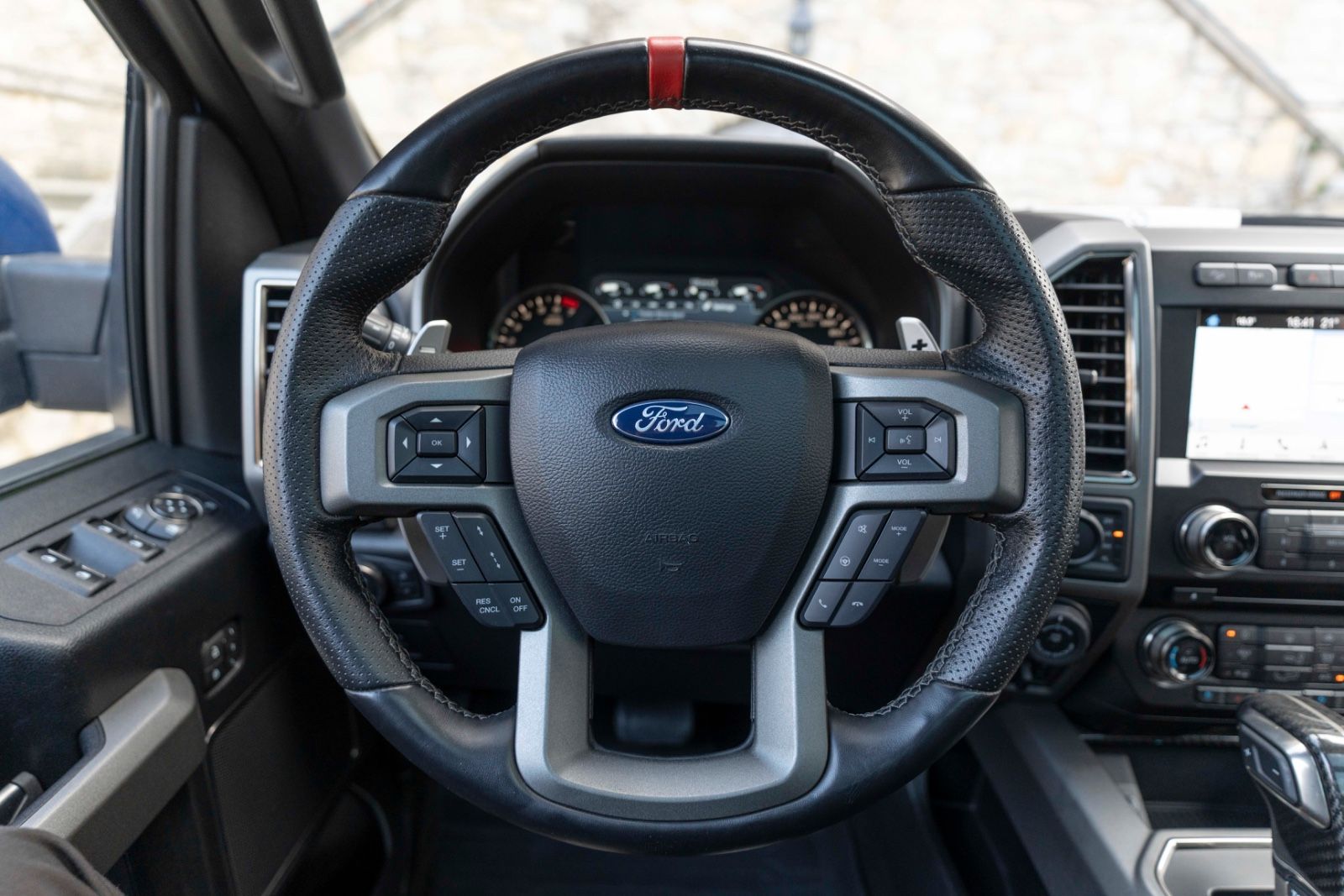 Fahrzeugabbildung Ford F 150 Raptor 3,5L 4x4 B&O 360° ACC TOTW AHK M+S