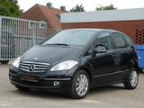 Mercedes-Benz A 160 Elegance **Automatik*Allwetterbereifung** - gebrauchte Mercedes-Benz A-Klasse aus dem Jahr 2011