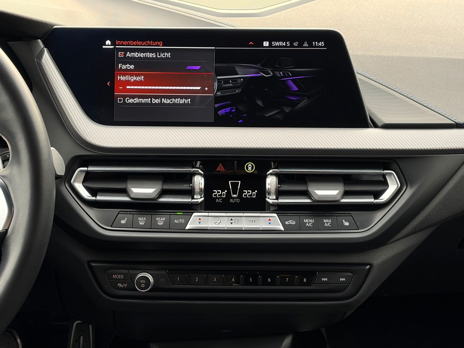 Fahrzeugabbildung BMW M135i xDrive HiFi SHZ LED DAB PDC Wireless Temp