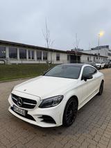 Mercedes-Benz C 220 d Coupé 4MATIC Autom. - AMG-Line - Mercedes-Benz C 220 Gebrauchtwagen in Kassel