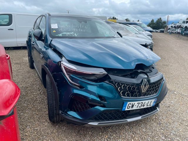 Renault Arkana 1.6 E-Tech Hybride 145 Techno / GW73