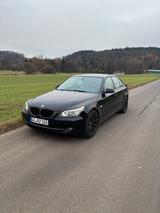 BMW 5er E60 523i Schwarz / TÜV Neu - BMW aus 2009: 5er