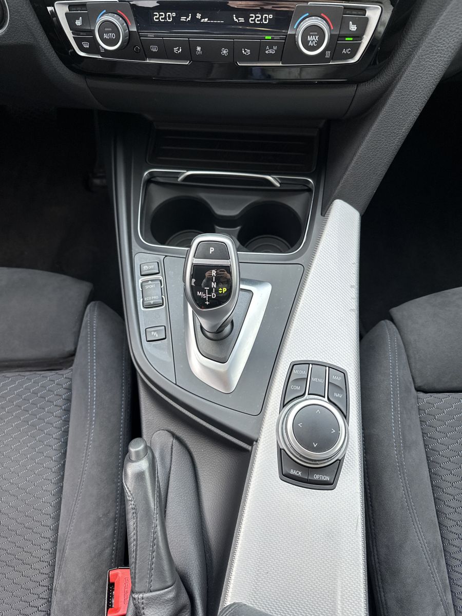 Fahrzeugabbildung BMW 420i Gran Coupé M-Sport Aut. NAV+LED+DAB+18ZO+PP