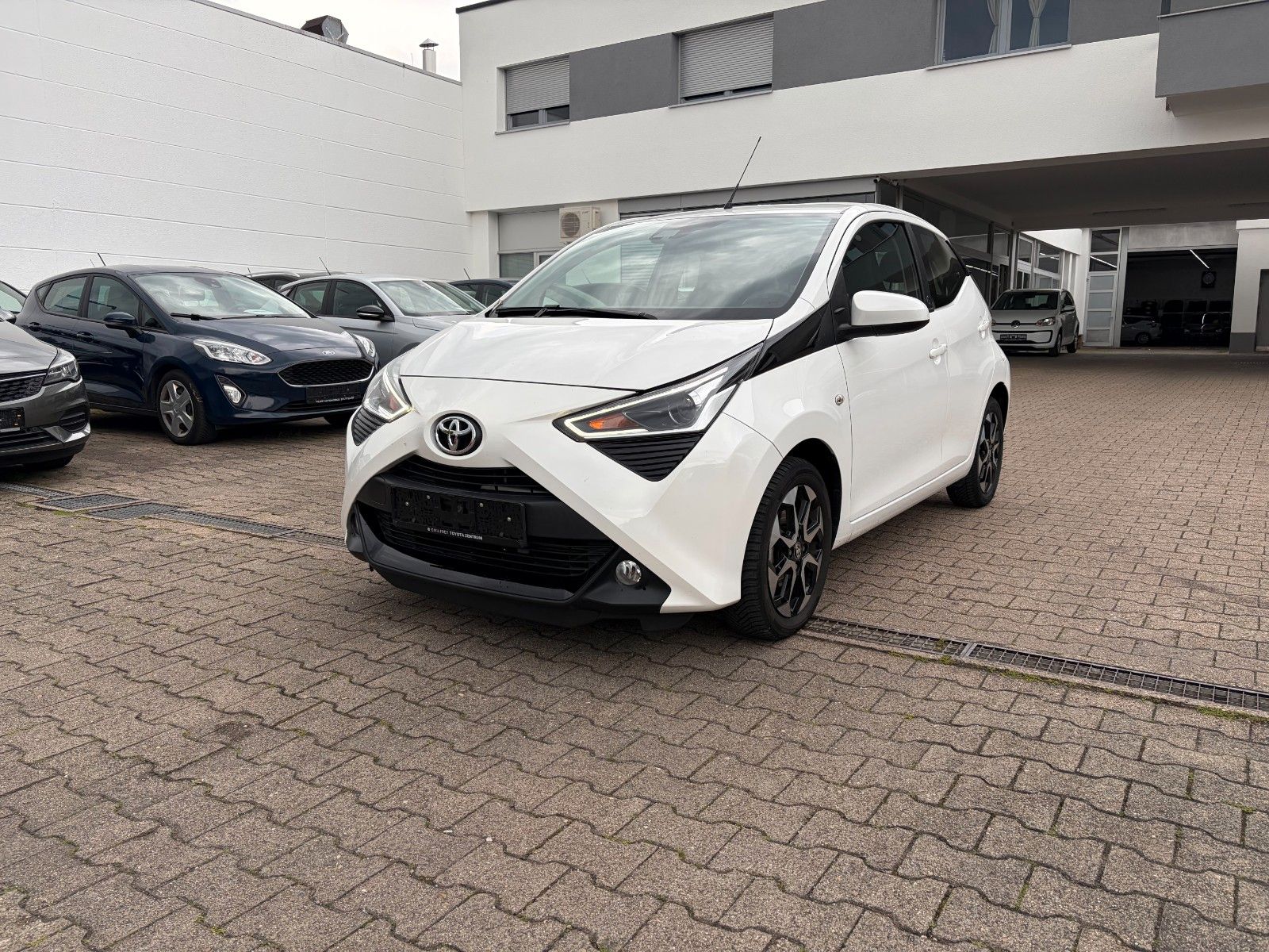 TOYOTA Aygo