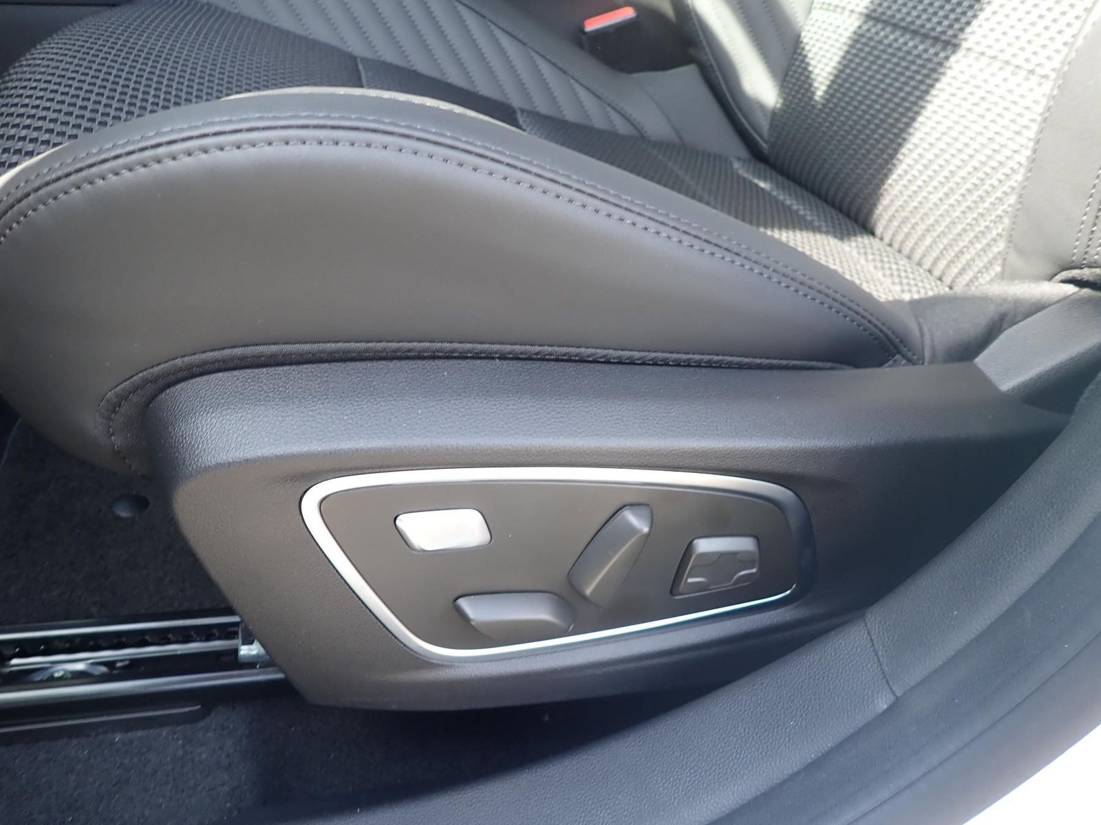 Fahrzeugabbildung Renault Espace Esprit Alpine Full Hybrid E-Tech 200